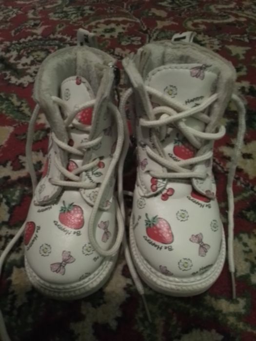 Дитячі демісезонні черевички для дівчинки