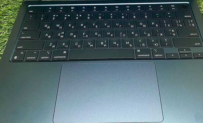 Гравировка клавиатуры ukr\rus\bl\pl. Na macbook cyrylica