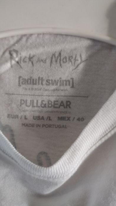 Pull&Bear – Biały T-shirt koszulka z nadrukiem Ricka i Morty'ego na pl