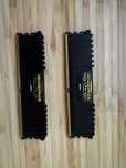 Pamięć RAM Corsair Vengeance DDR4 2x16GB 2400 MHZ
