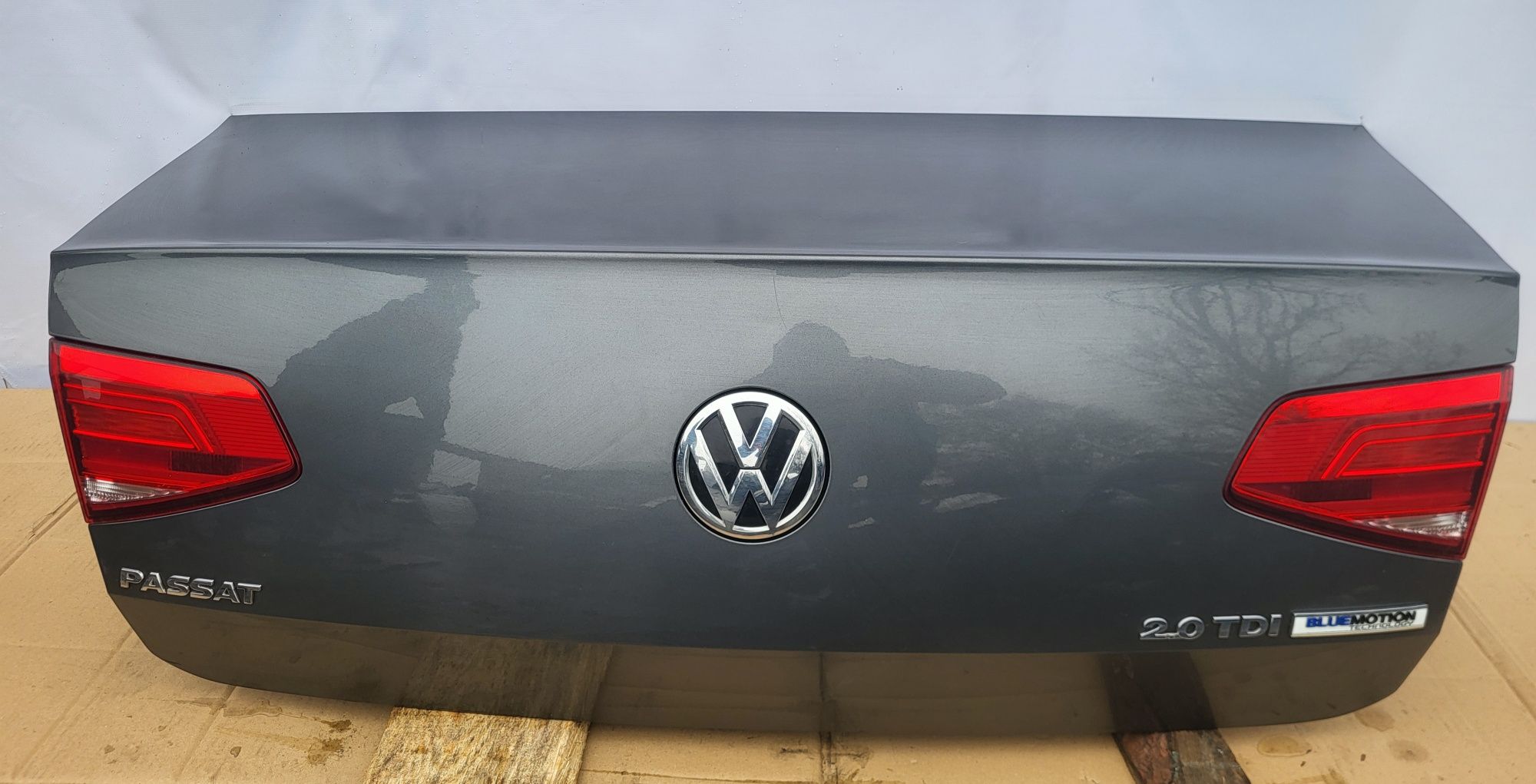 Passat b8 lr7h klapa sedan