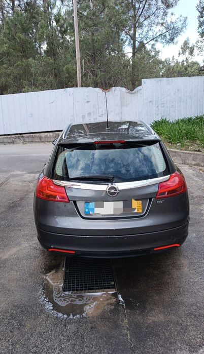 Opel Insignia (Até ao Fim de Semana)