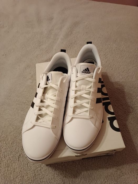 Męskie Trampki ADIDAS VS PACE 2.0 46 1/3
VS PACE 2.0 HP6010