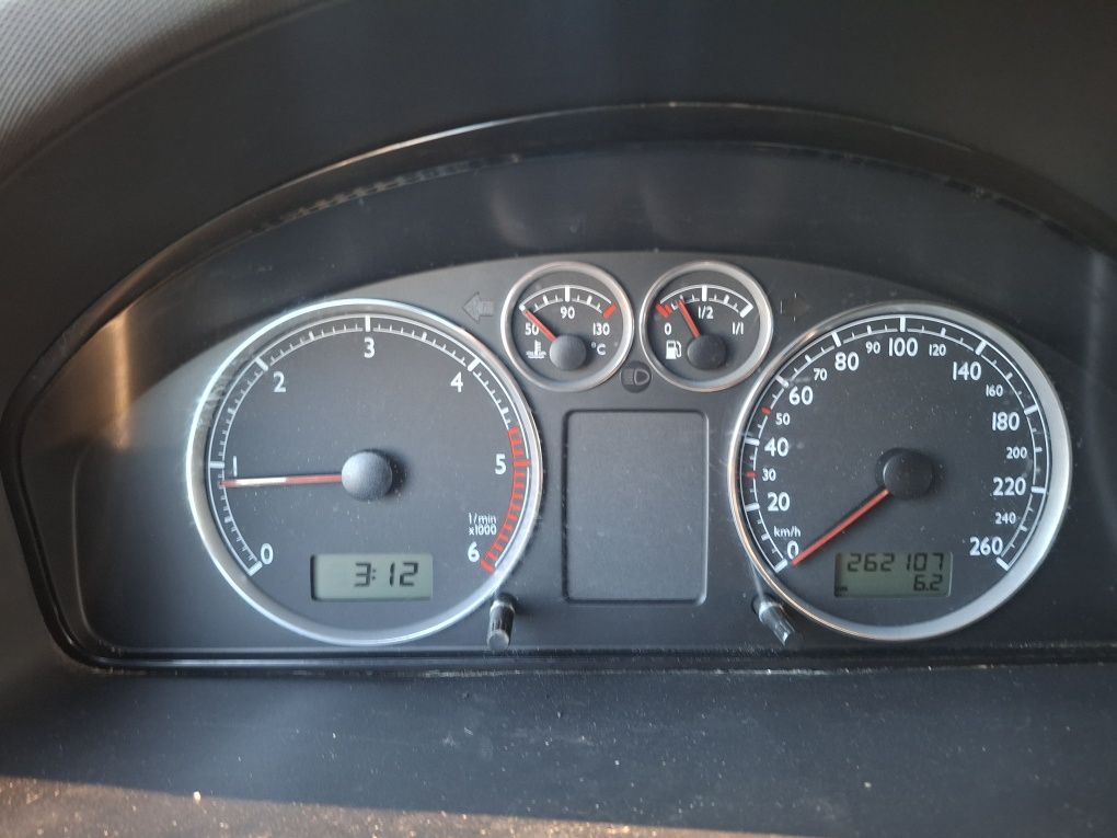 Sprzedam Seata Alhambra 1.9TDI 7 miejsc