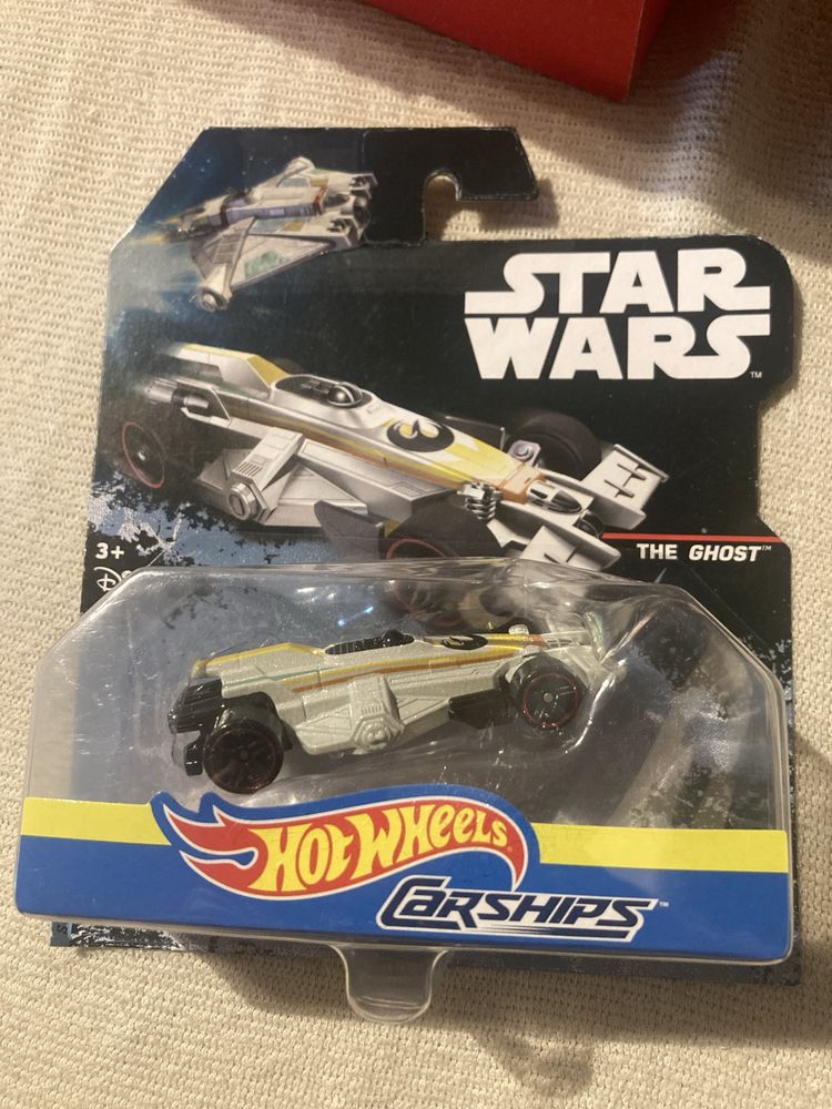 Hot Wheels Star Wars, model The Ghost
