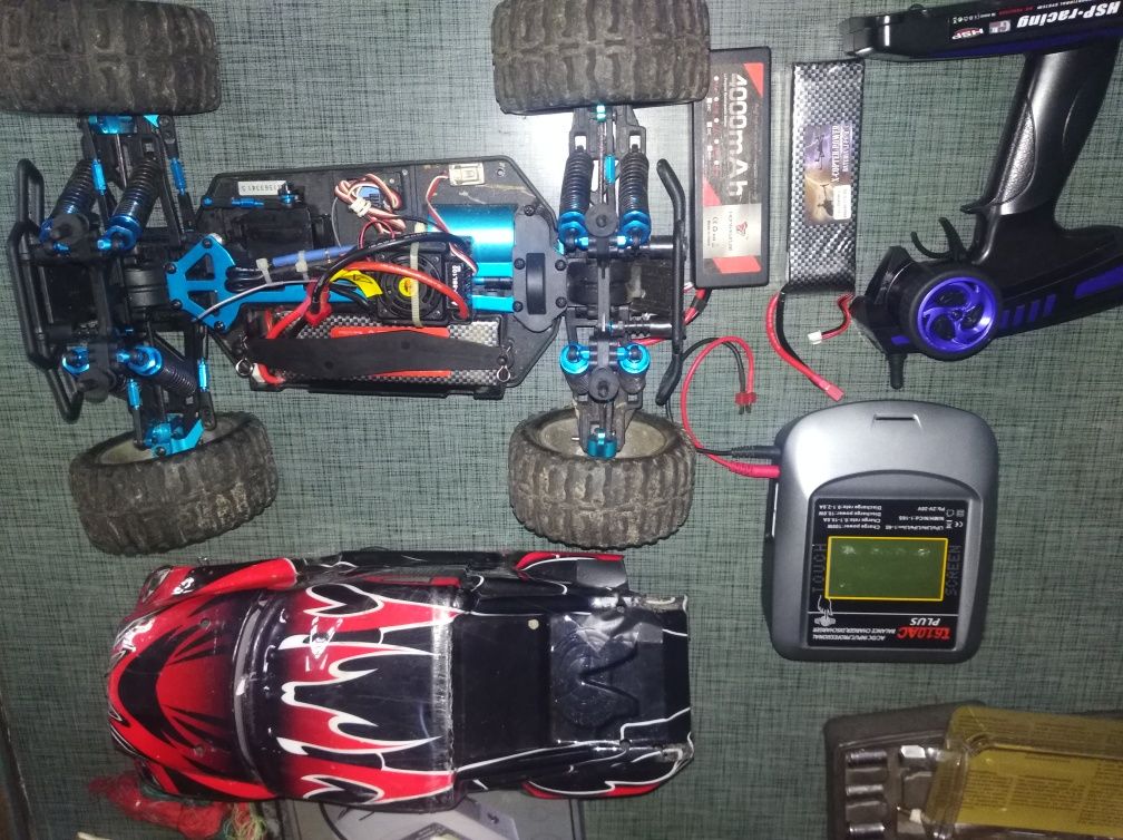 RC HSP Hispeed Brushless Monster Truck.