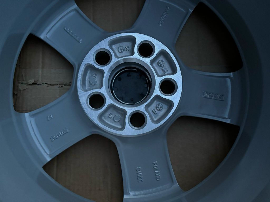 NOWE alufelgi 5x108 R15 Ford Focus C-Max 6jx15 ET46 Connect Mondeo 15