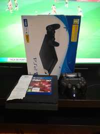 PlayStation 4 slim 500GB