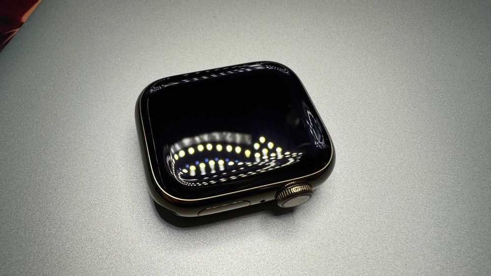 Apple Watch Series 9 41mm Stainless Steel Gold