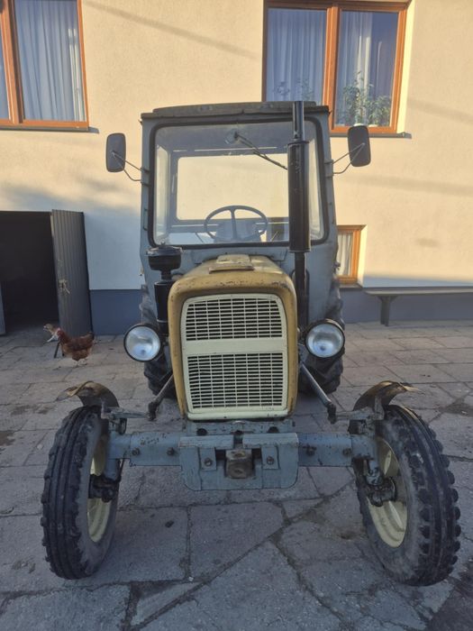 Sprzedam Ursusa C-330