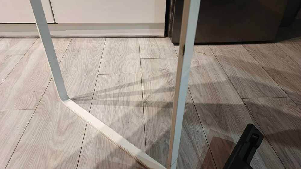 Sprzedam biurko Ikea