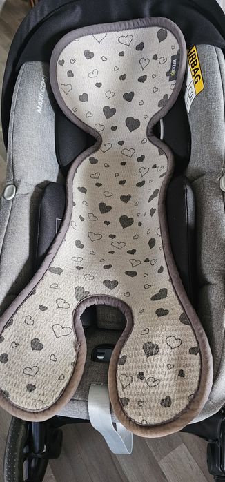 Trio Maxi-Cosi Zelia S + Base FamilyFix 360