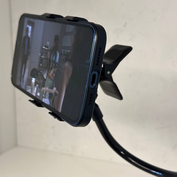 Універсальний тримач для телефону з прищіпкою !