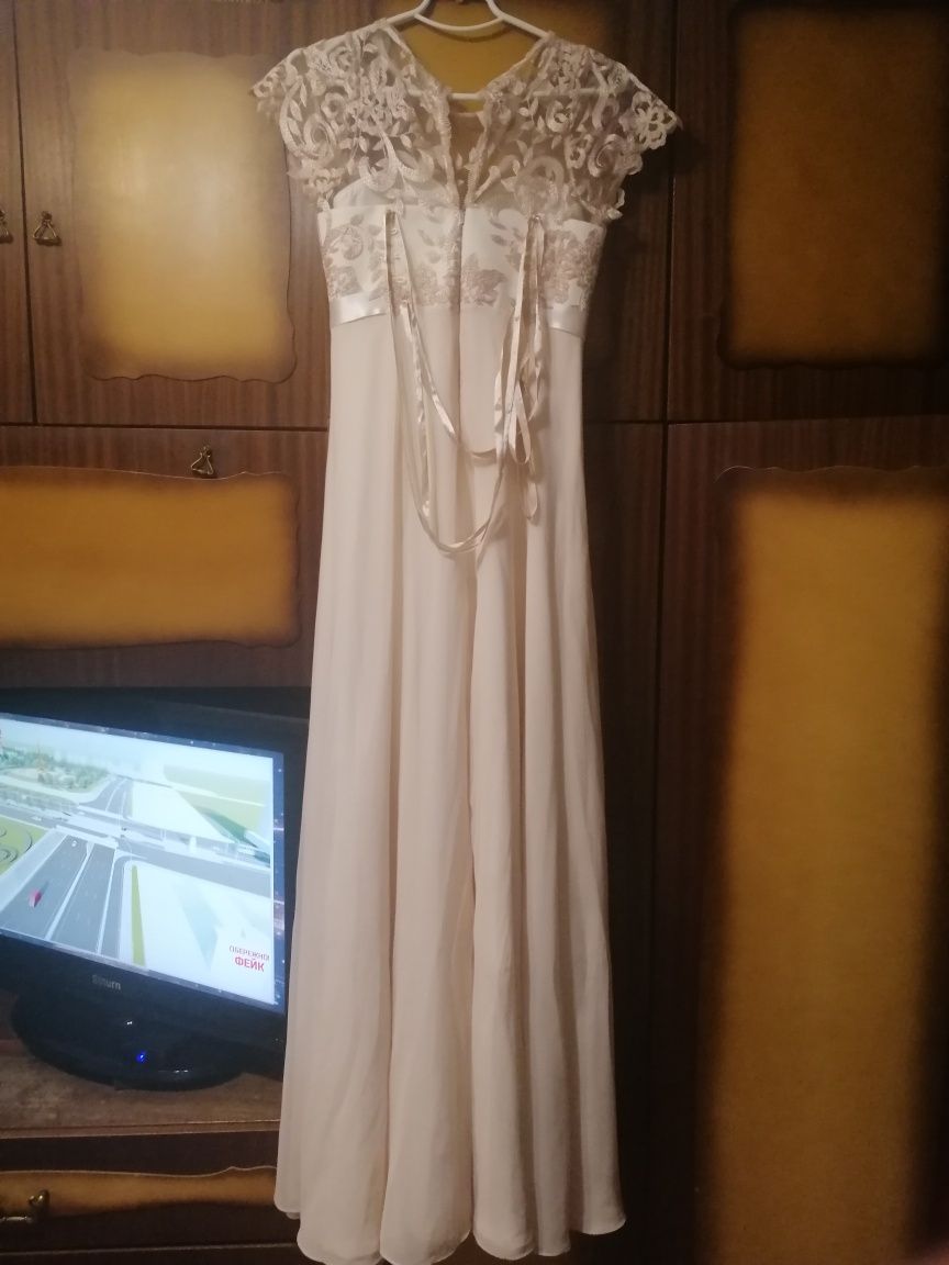 Платье выпускное, вечернее, свадебное