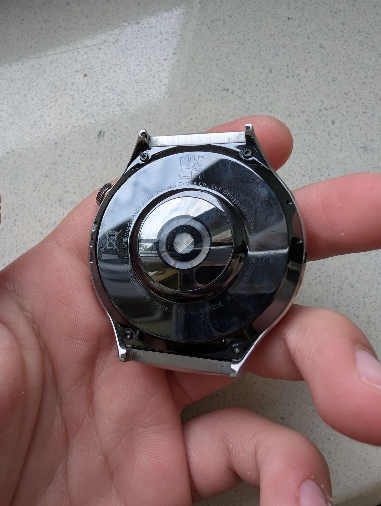 Huawei watch 4 pro