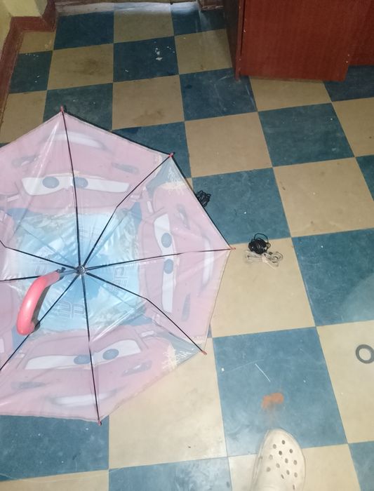 Продам зонтик детский