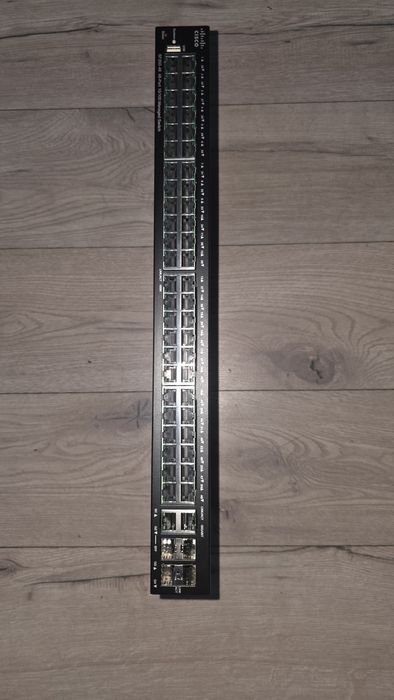 Cisco SF350-48MP 10/100-PoE Managed Switch z 48 portami