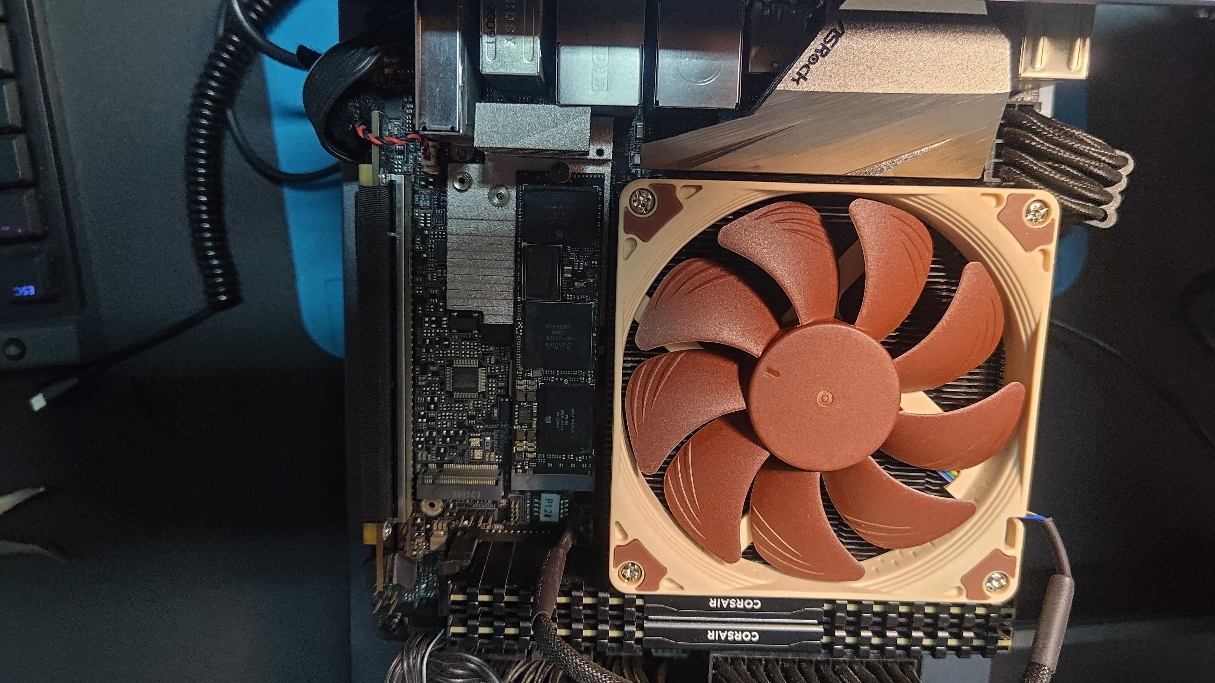 Płyta AsRock z490m-itx / i7-10700 /32GB Ram ZESTAW Windows 11 Komputer