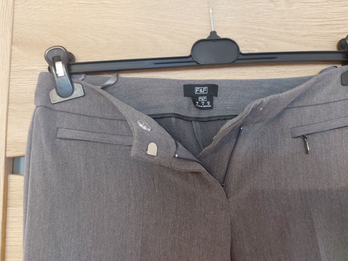 Spodnie nowe garniturowe proste firma F&F kolor szary S