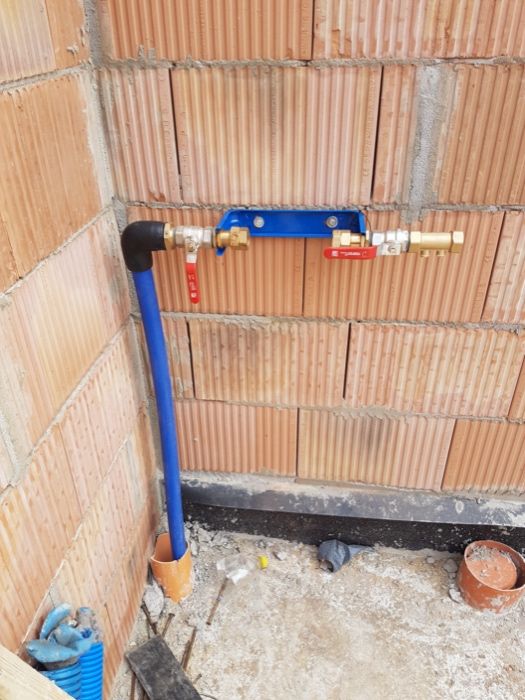 Sieci i przyłącza wodno kanalizacyjne