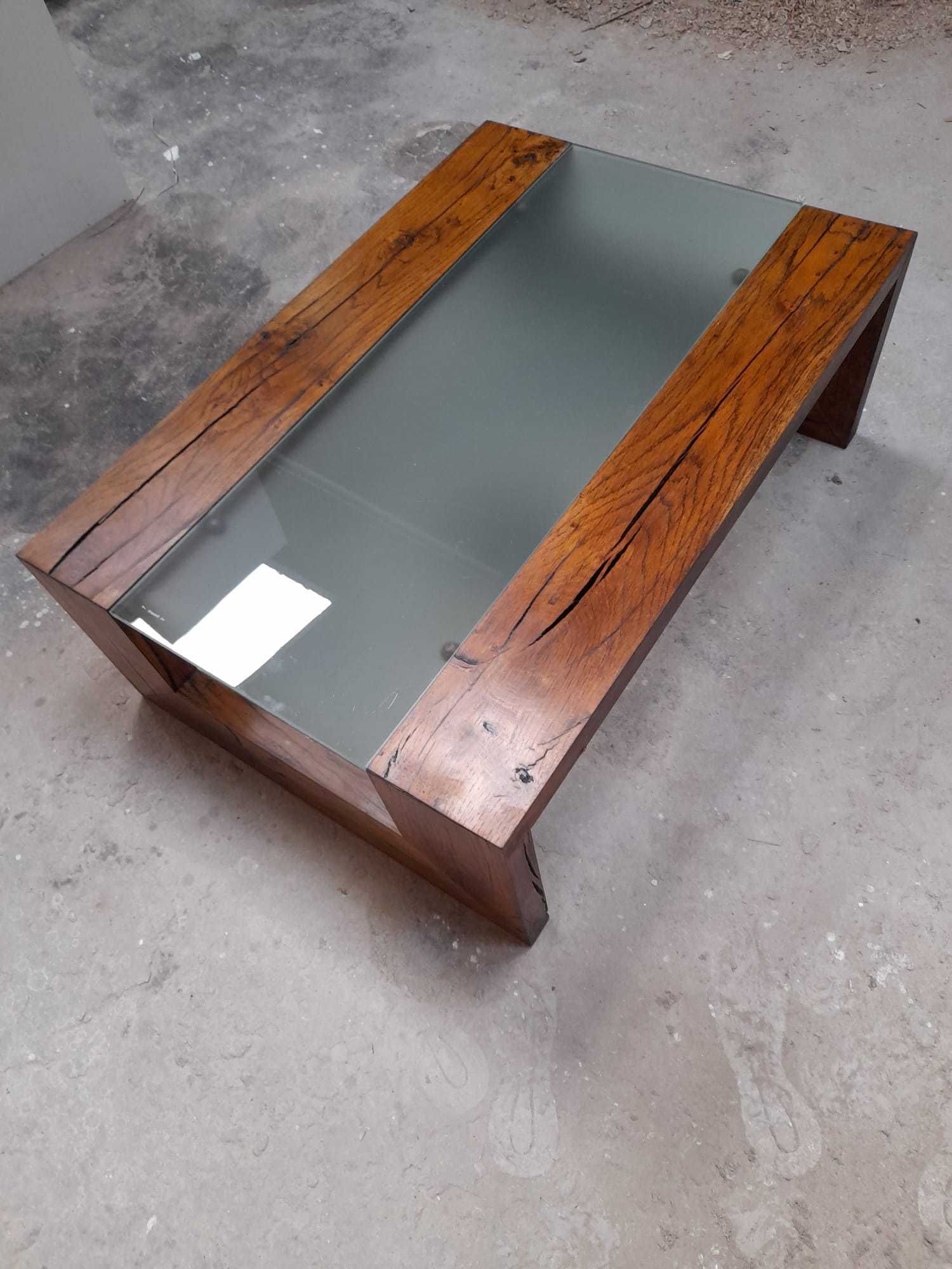 Mesa de centro com vidro em Carvalho - NOVA