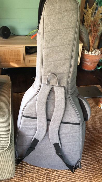 Capa para guitarra acústica Jumbo