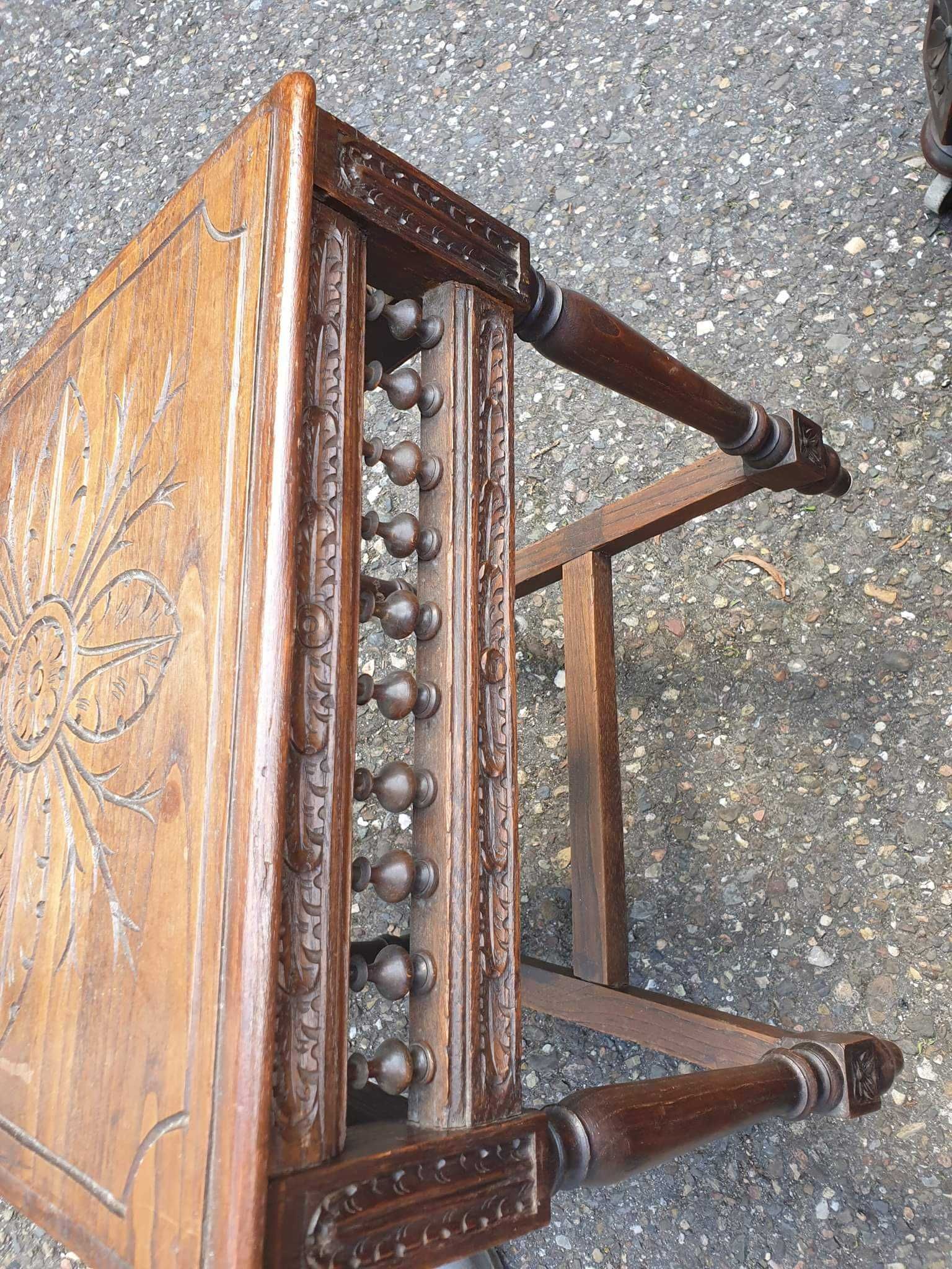 Meble antyczne stół + 5 krzeseł