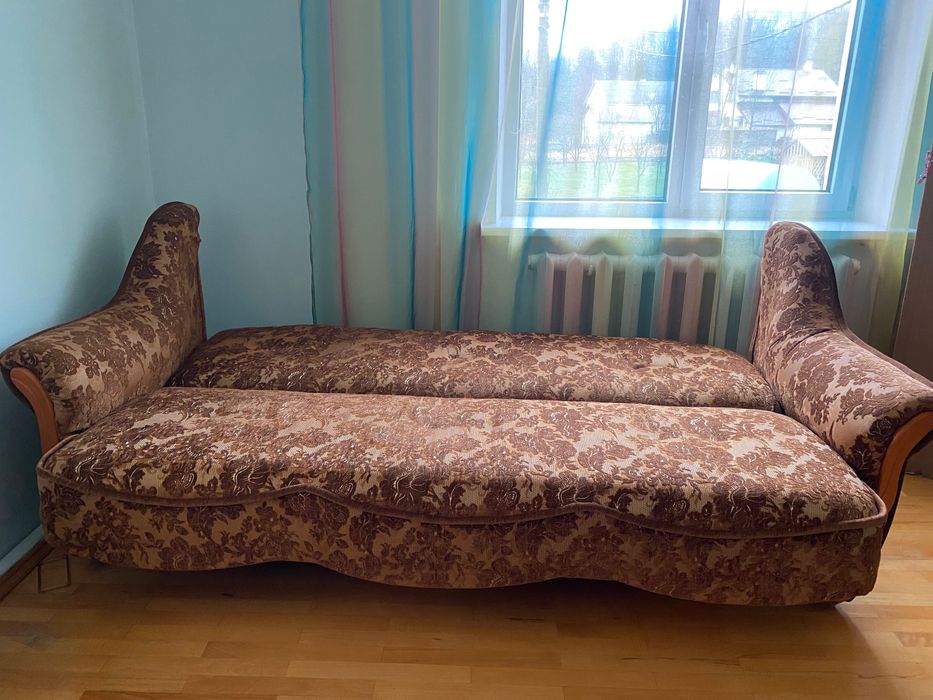 Диван книжка