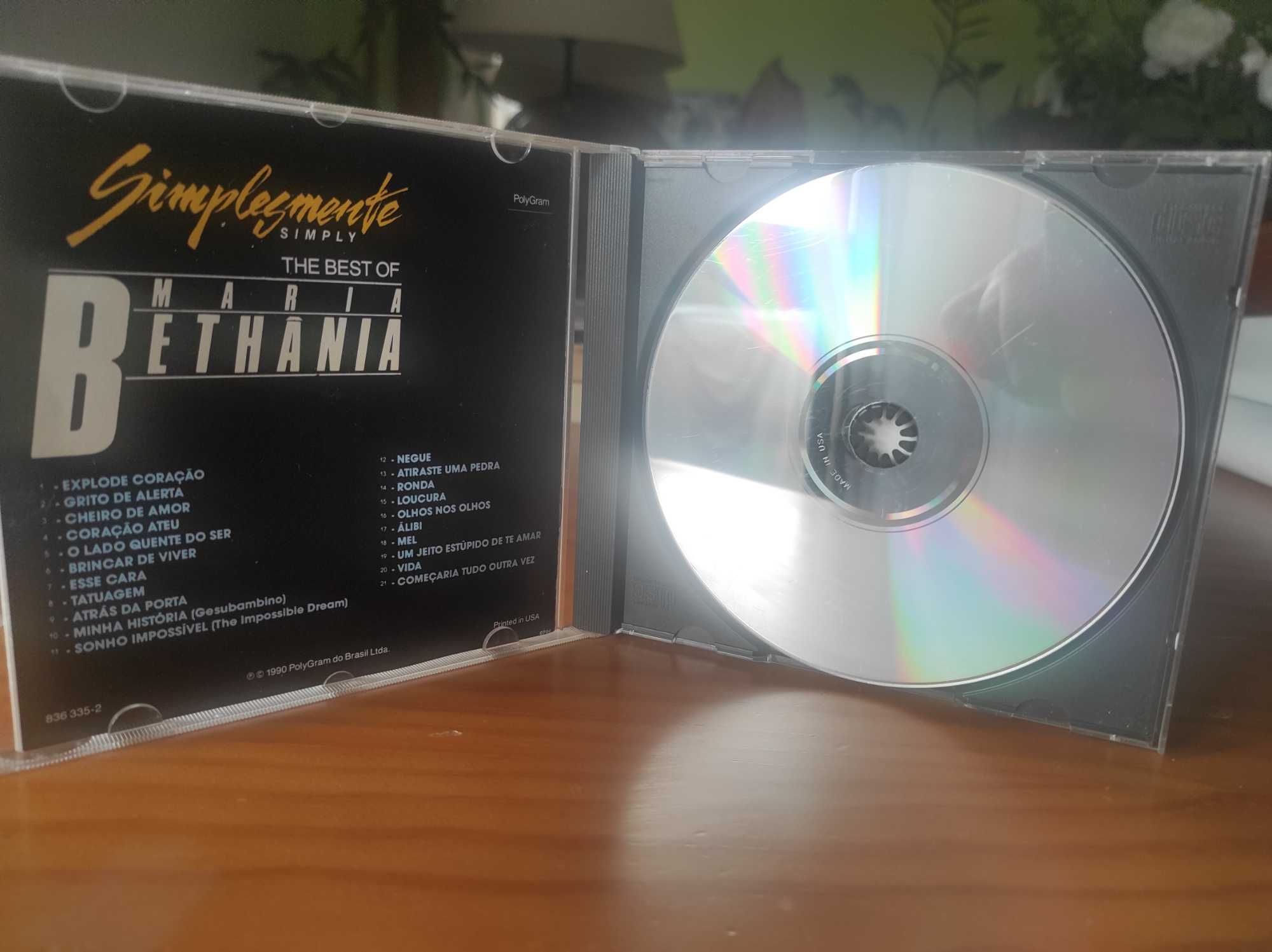 Vendo CD    da Maria Bethânia