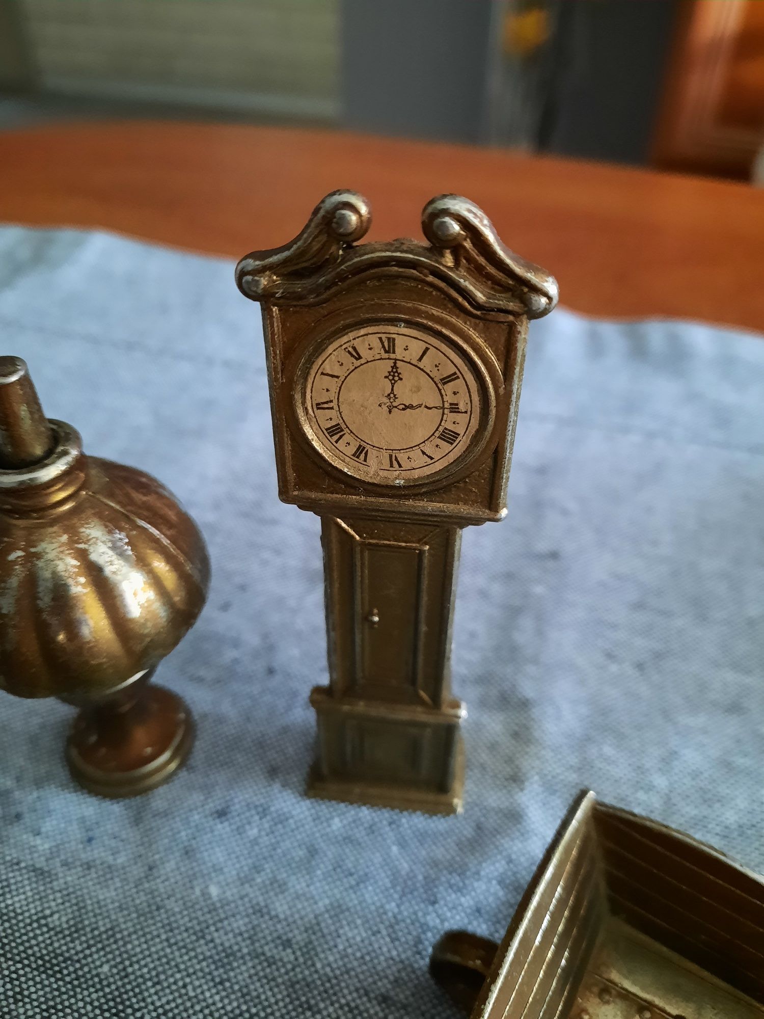Miniatury mosiężne Zegar Gramofon Tramwaj Lampa itp/Made in England