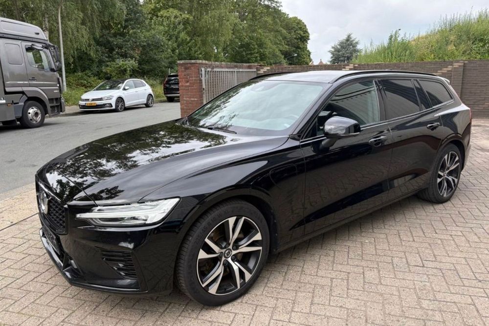 Volvo V60 R - DESIGN Kamera Tempomat Skóra Faktura Serwis