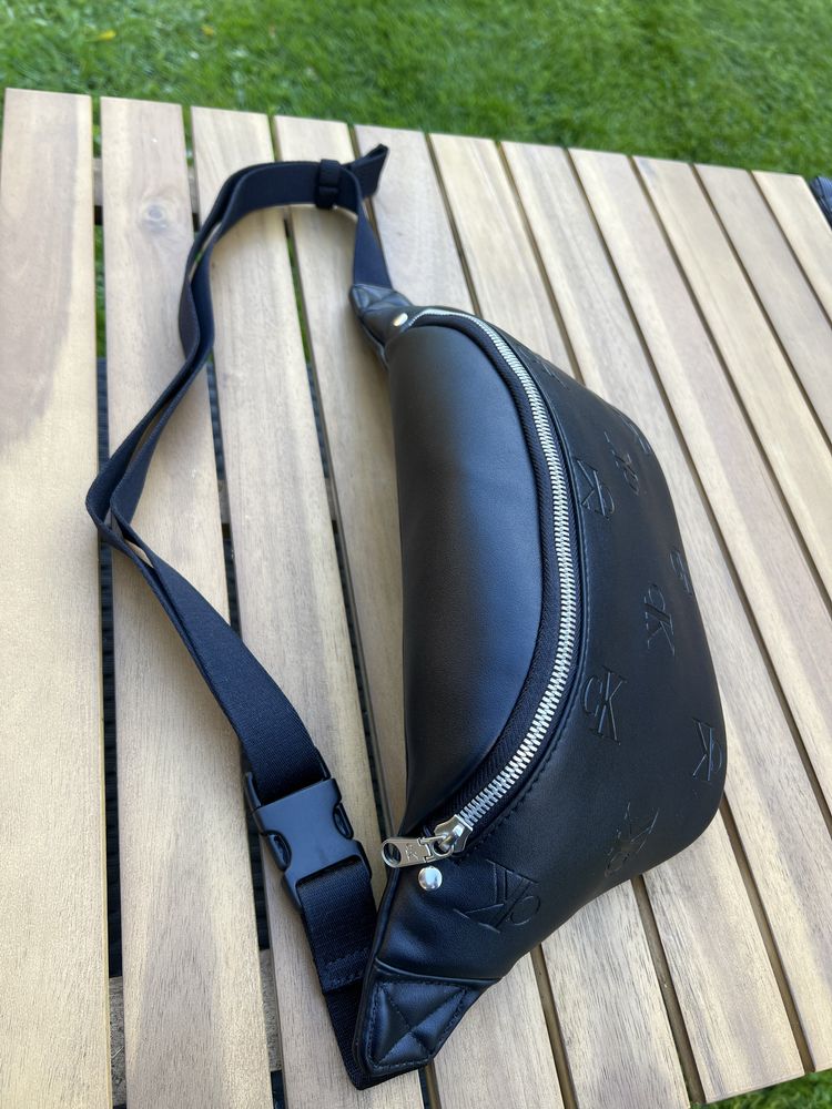 Бананка, сумка  Calvin Klein  100% Original