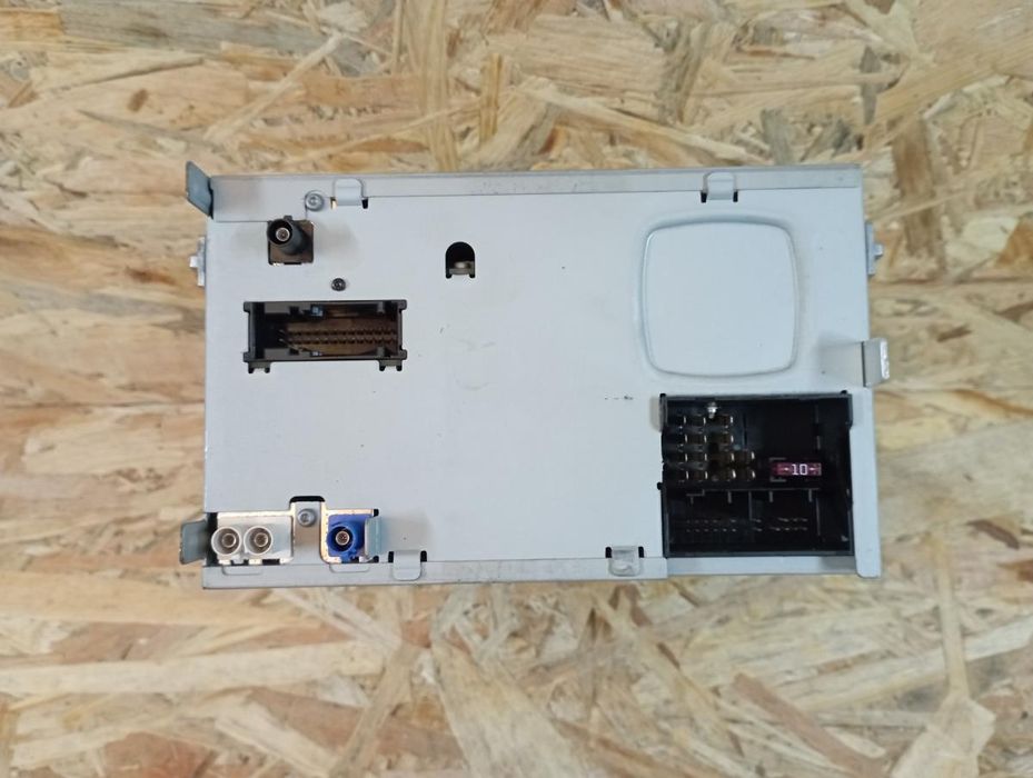 Rádio / auto-rádio SEAT Alhambra (710, 711)