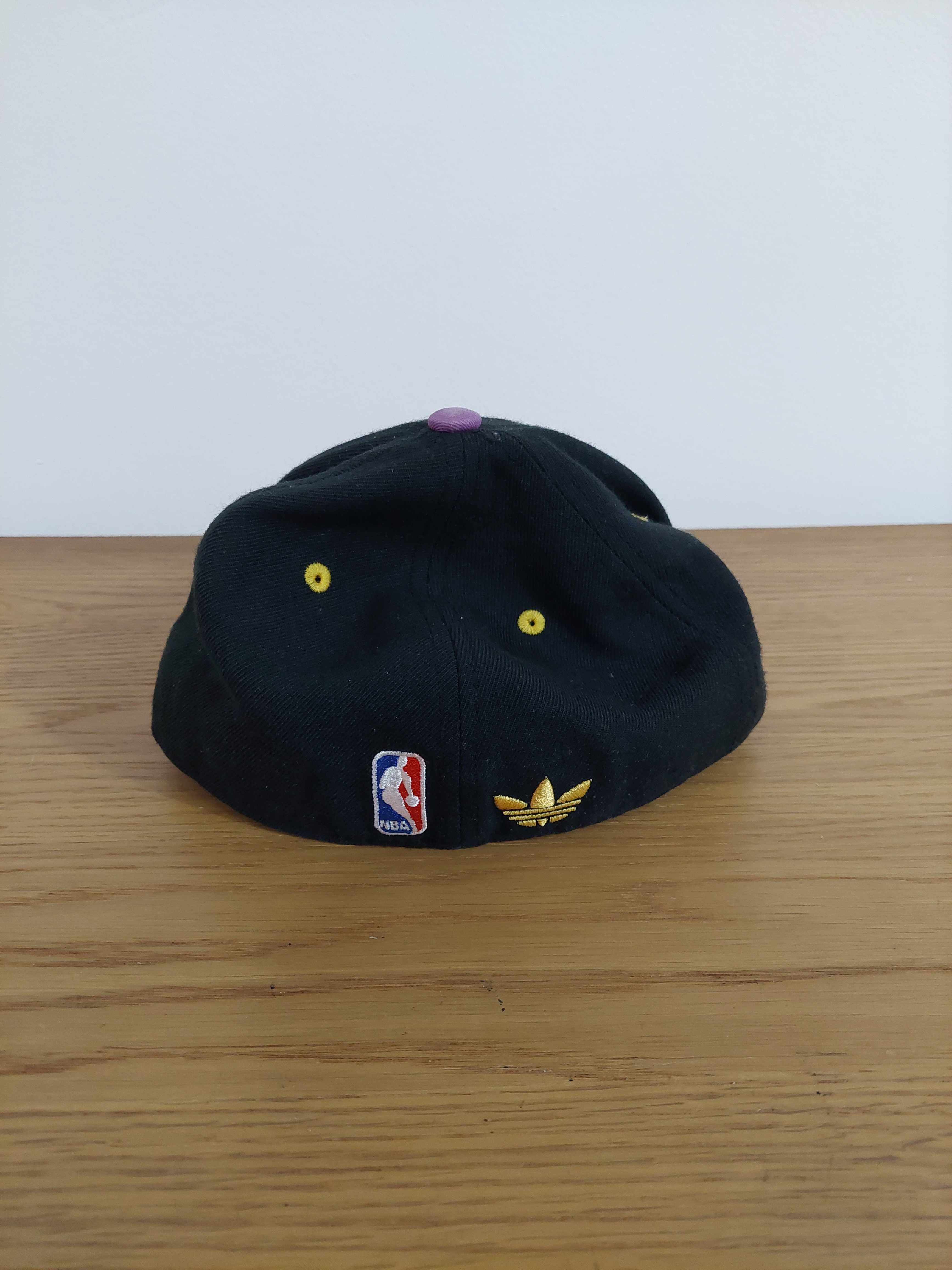 Boné/ Cap Adidas Lakers NBA. Original