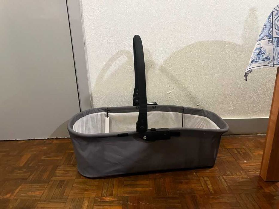 Cama / Berco de bebe 0 a 12 meses transporte