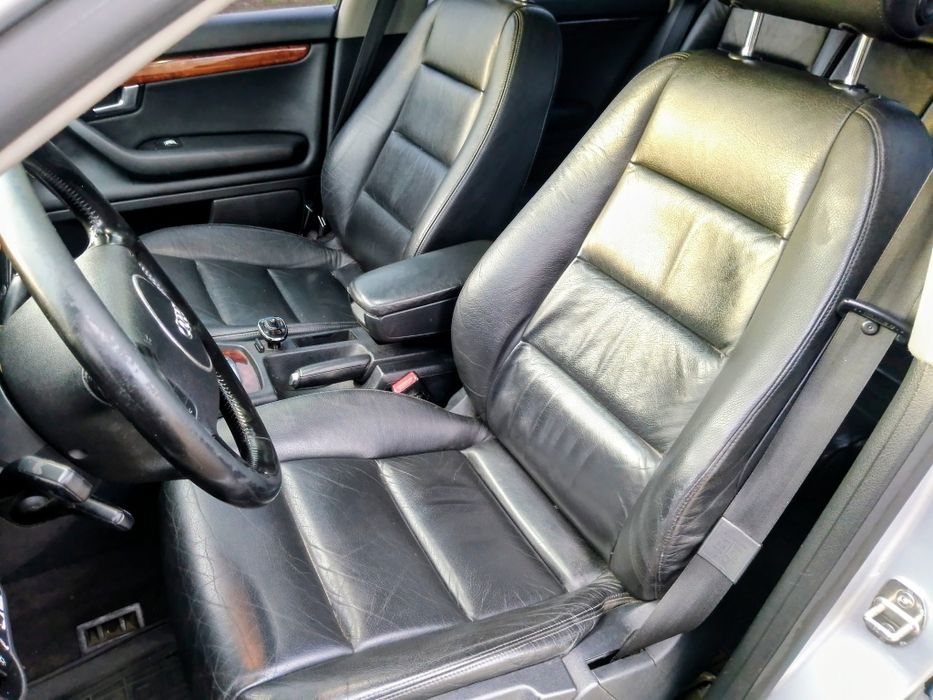 AUDI A4B6 V6 2.5 TDI хороший стан