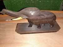 Elefante decorativo em madeira africana