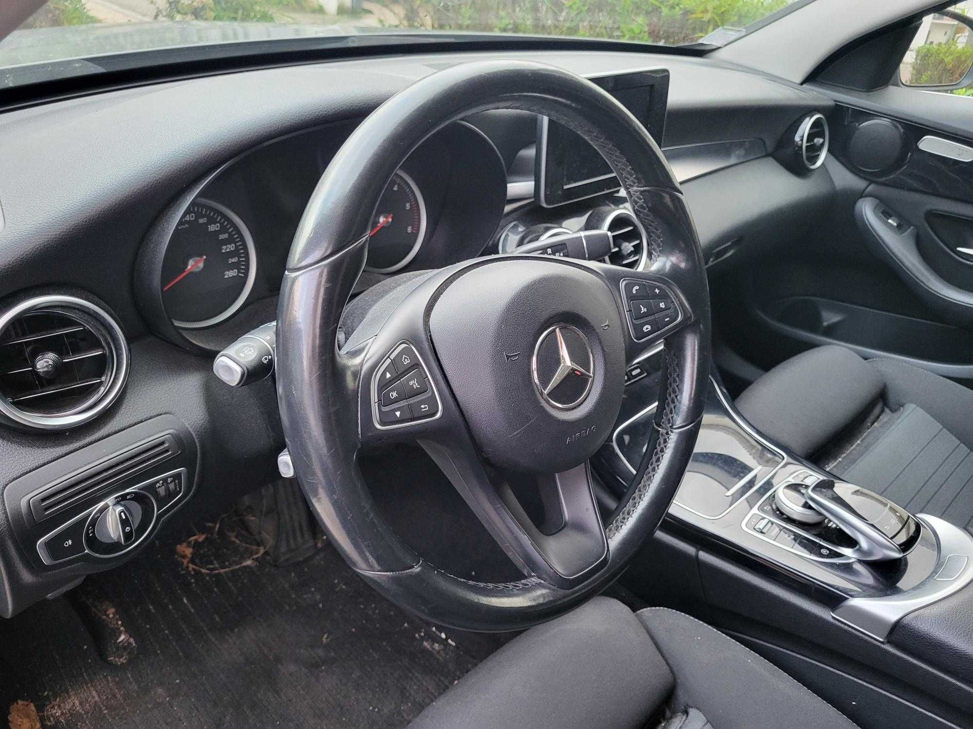 Carrinha Mercedes C 200