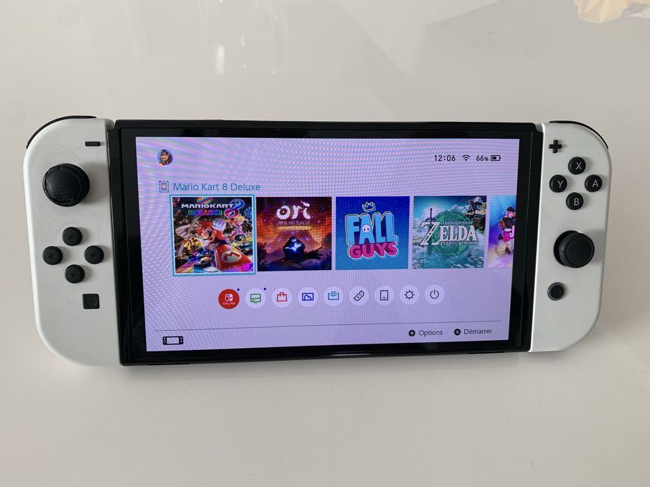 Consola Nintendo Switch versão oled