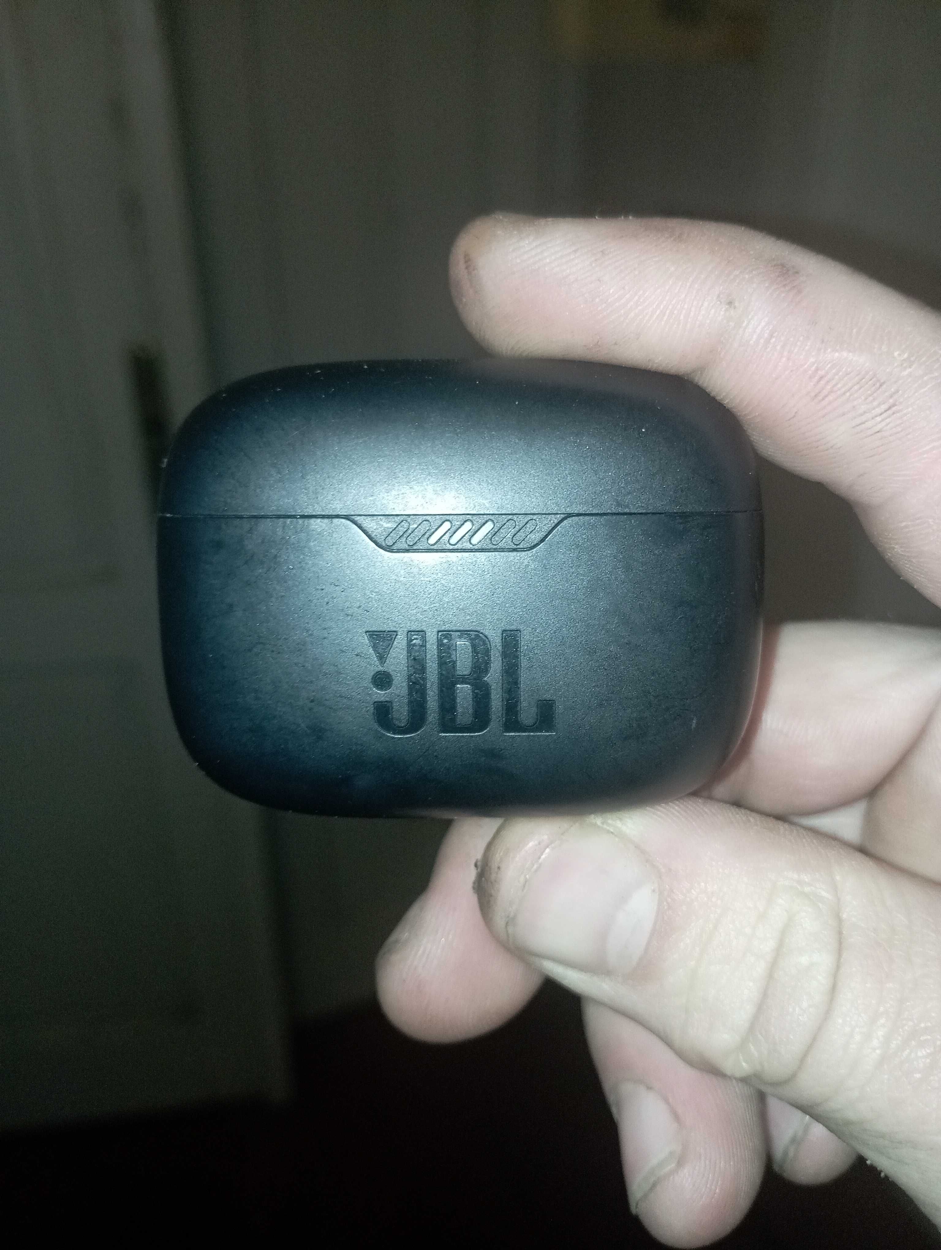 Продам Навушники JBl