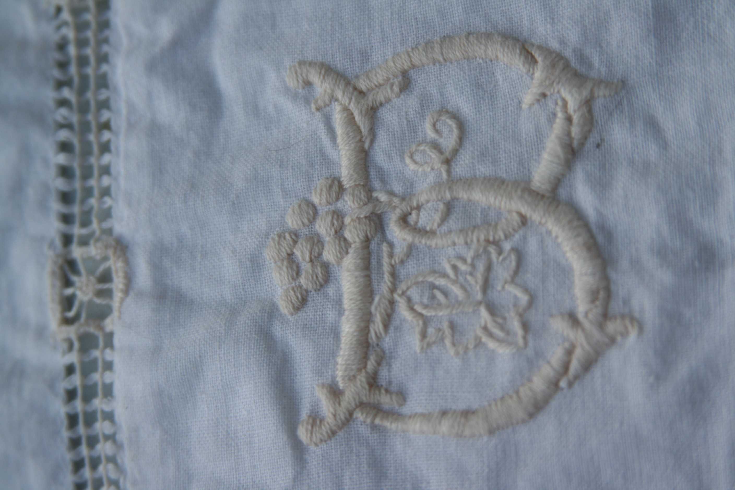 handmade poszewka na poduszeczke chrzest chrzciny B haft noworodek