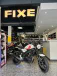 Yamaha XSR 125 de 10/2024 Como Nova 3462 Kms Garantia Yamaha