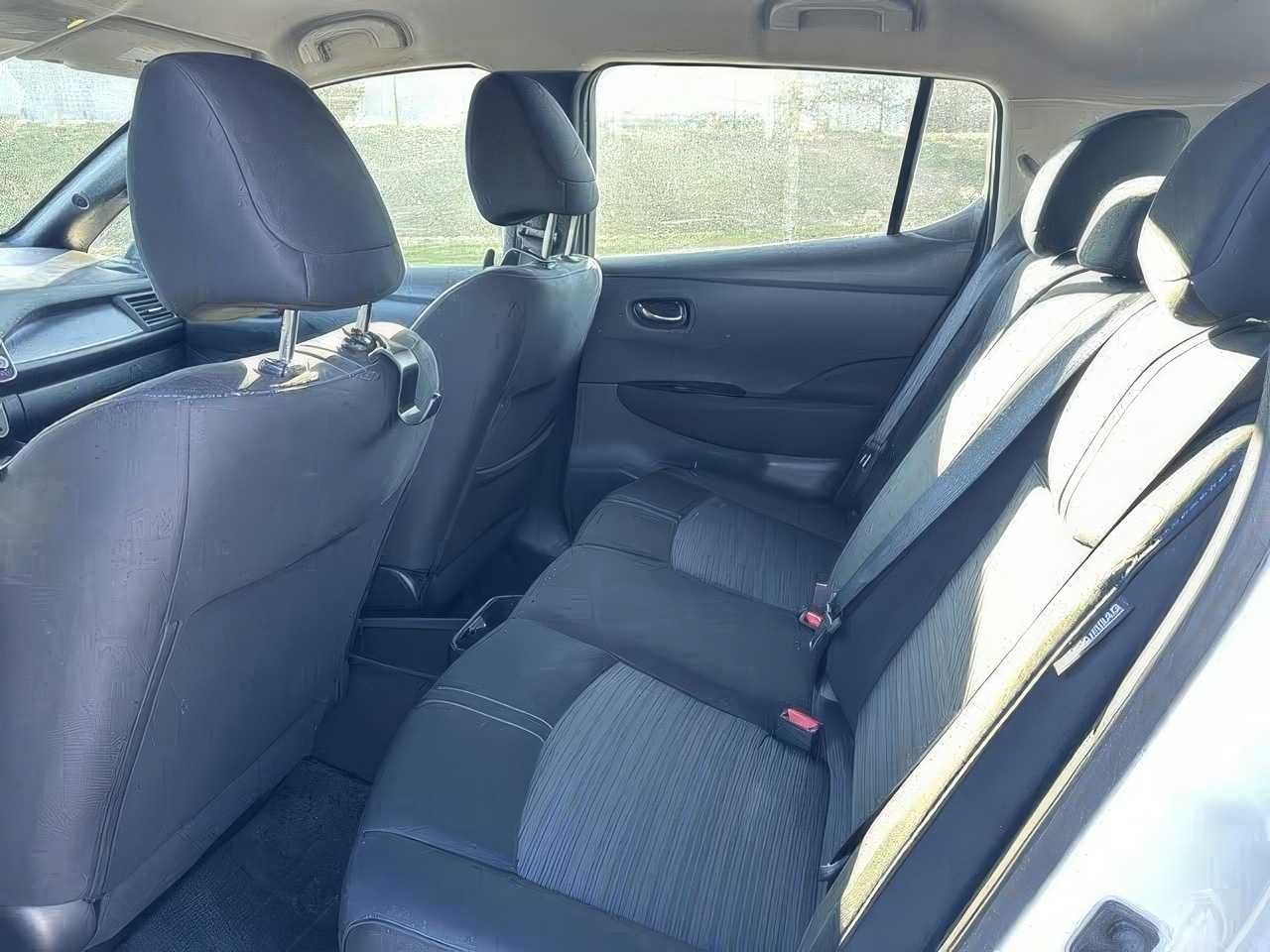 2023 Nissan LEAF SV Plus