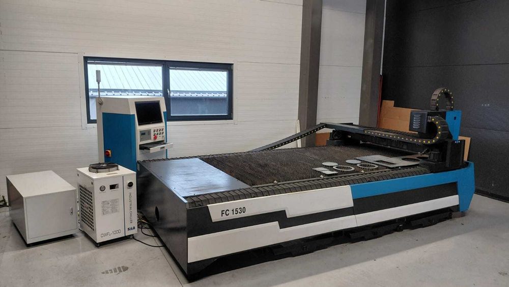 Wycinarka laserowa do stali SUDA FC 1530