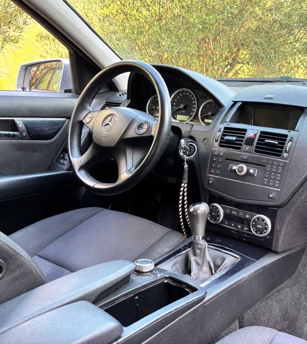 Mercedes-Benz W204 C200 CDI