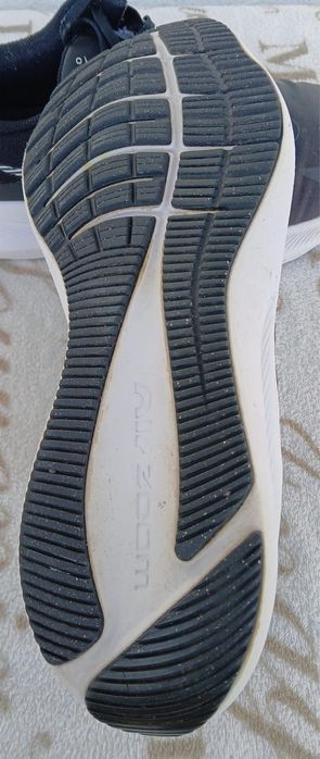 Sneakersy męskie anime Zoom Winflo 8