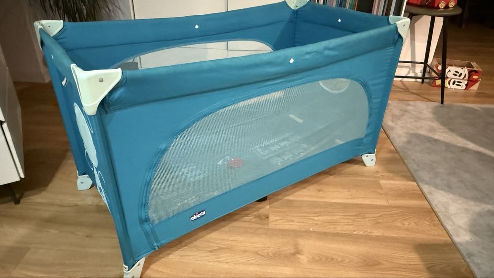 Cama infantil de viagem