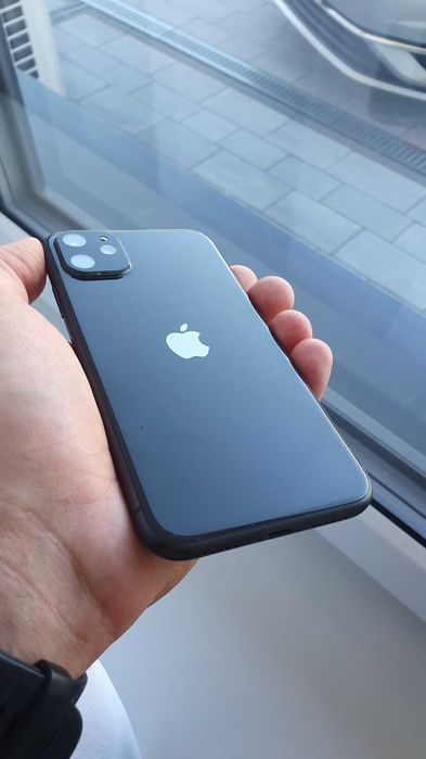 Iphone 11 stan bardzo dobry