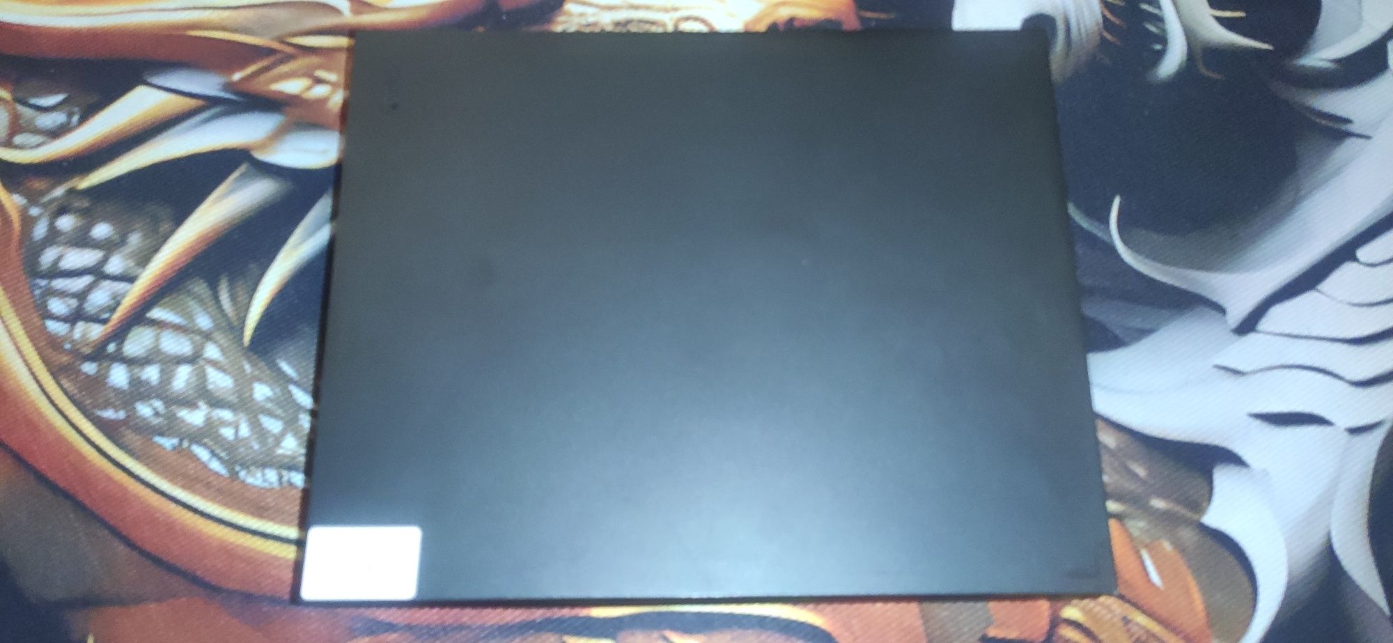 Xbox One X 1 TB 4K (2 геймпада)