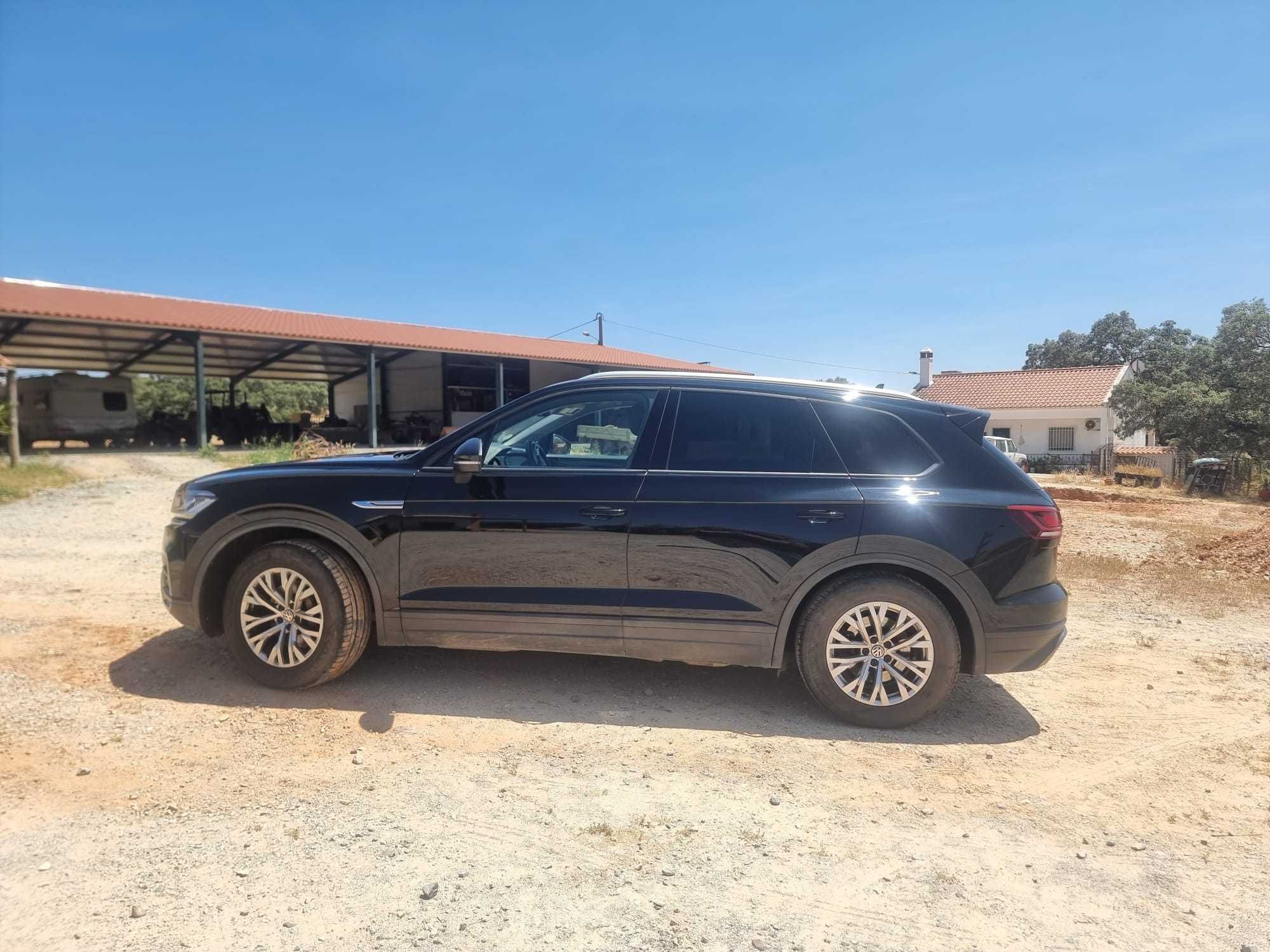 Volkswagen VW Touareg 3.0 TDI V6/  Excelente estado com muitos extras